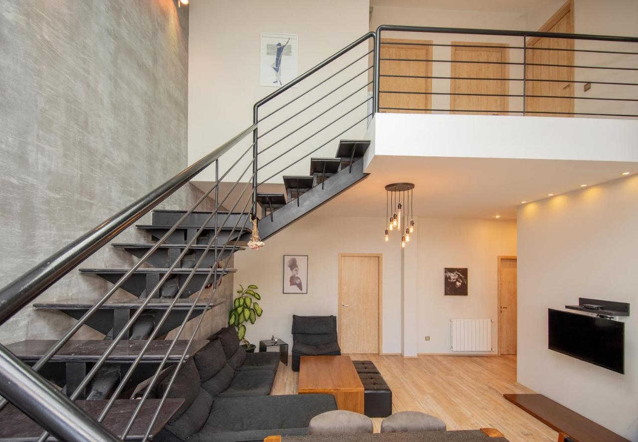 Luxury 4 Bedroom Apartment #1 In The City Center Of Τυφλίδα Εξωτερικό φωτογραφία