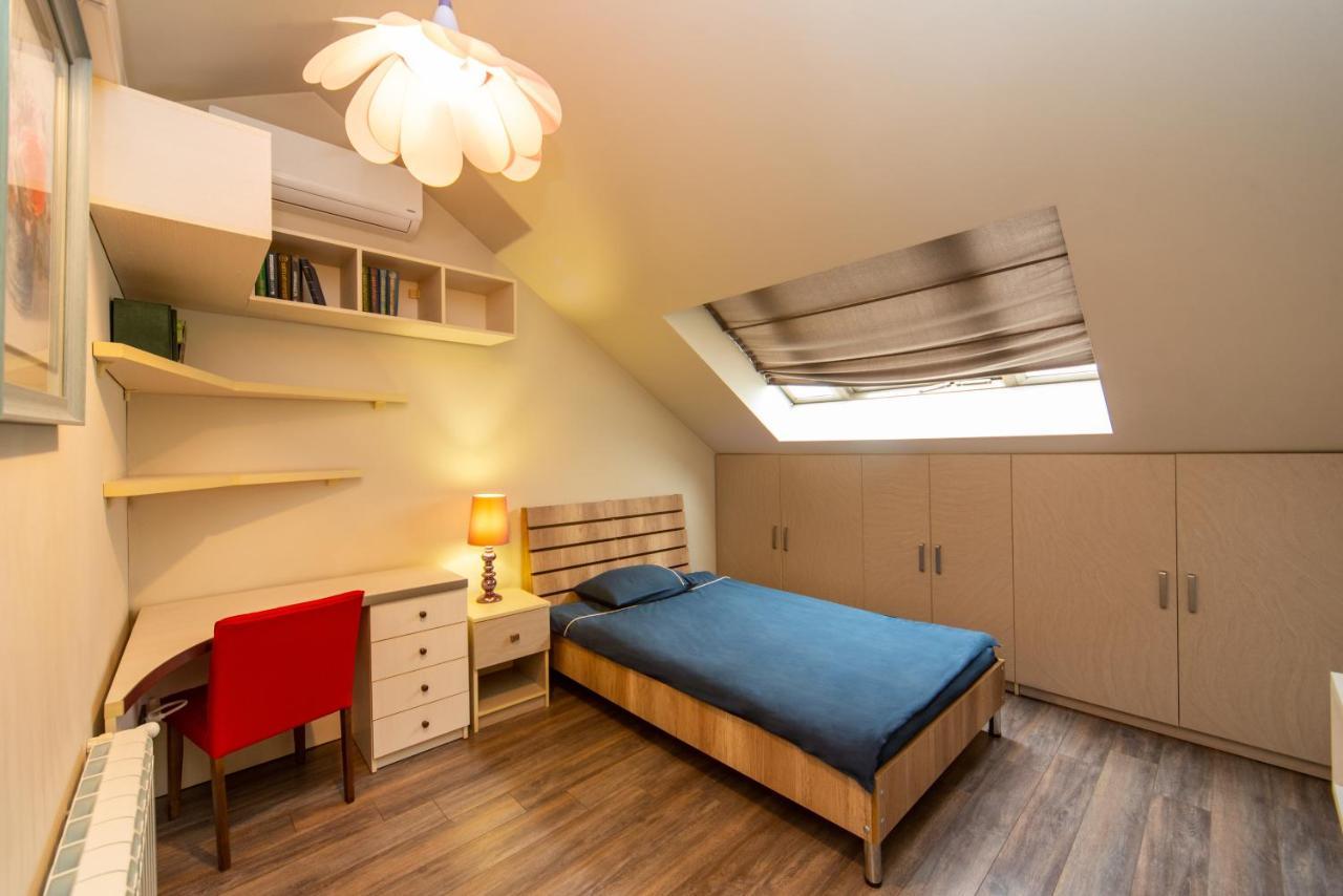 Luxury 4 Bedroom Apartment #1 In The City Center Of Τυφλίδα Εξωτερικό φωτογραφία