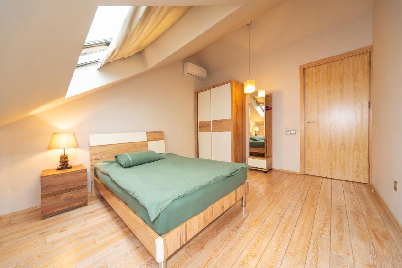 Luxury 4 Bedroom Apartment #1 In The City Center Of Τυφλίδα Εξωτερικό φωτογραφία