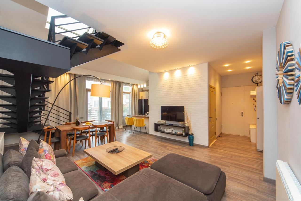 Luxury 4 Bedroom Apartment #1 In The City Center Of Τυφλίδα Εξωτερικό φωτογραφία
