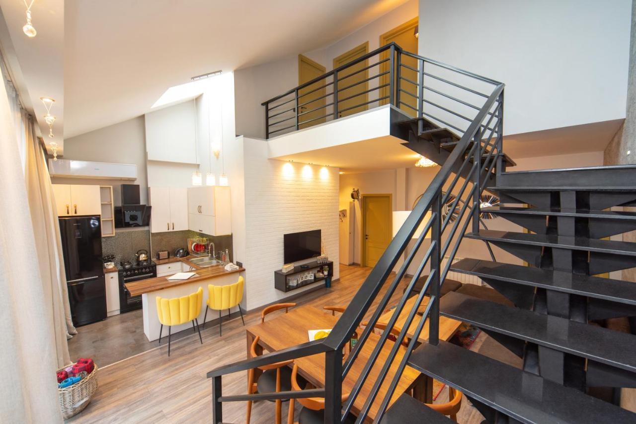 Luxury 4 Bedroom Apartment #1 In The City Center Of Τυφλίδα Εξωτερικό φωτογραφία