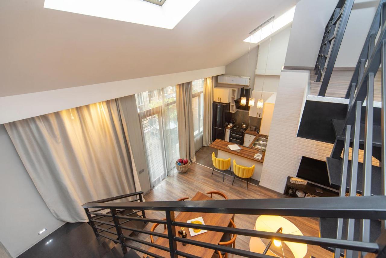Luxury 4 Bedroom Apartment #1 In The City Center Of Τυφλίδα Εξωτερικό φωτογραφία
